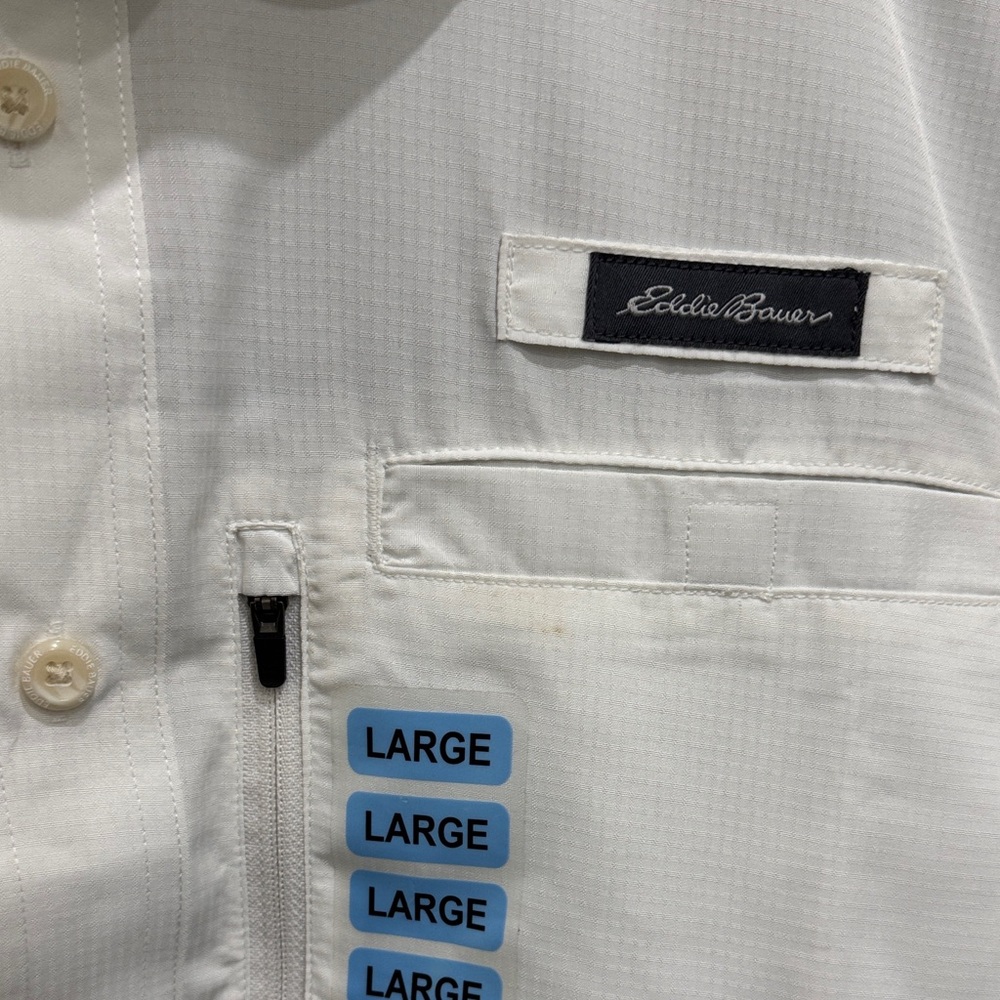 Eddie Bauer Men's Tech Woven White Button Down Shirt - Picture 4 of 6